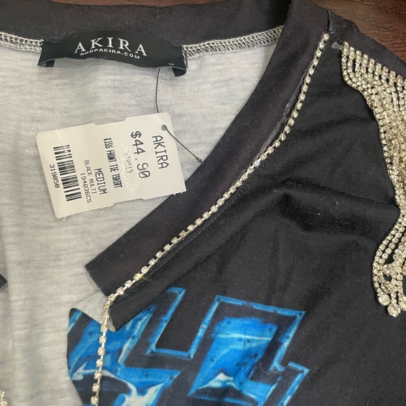 ⭐️Akira Black Graphic Tee with Fringe - Picture 3 of 5